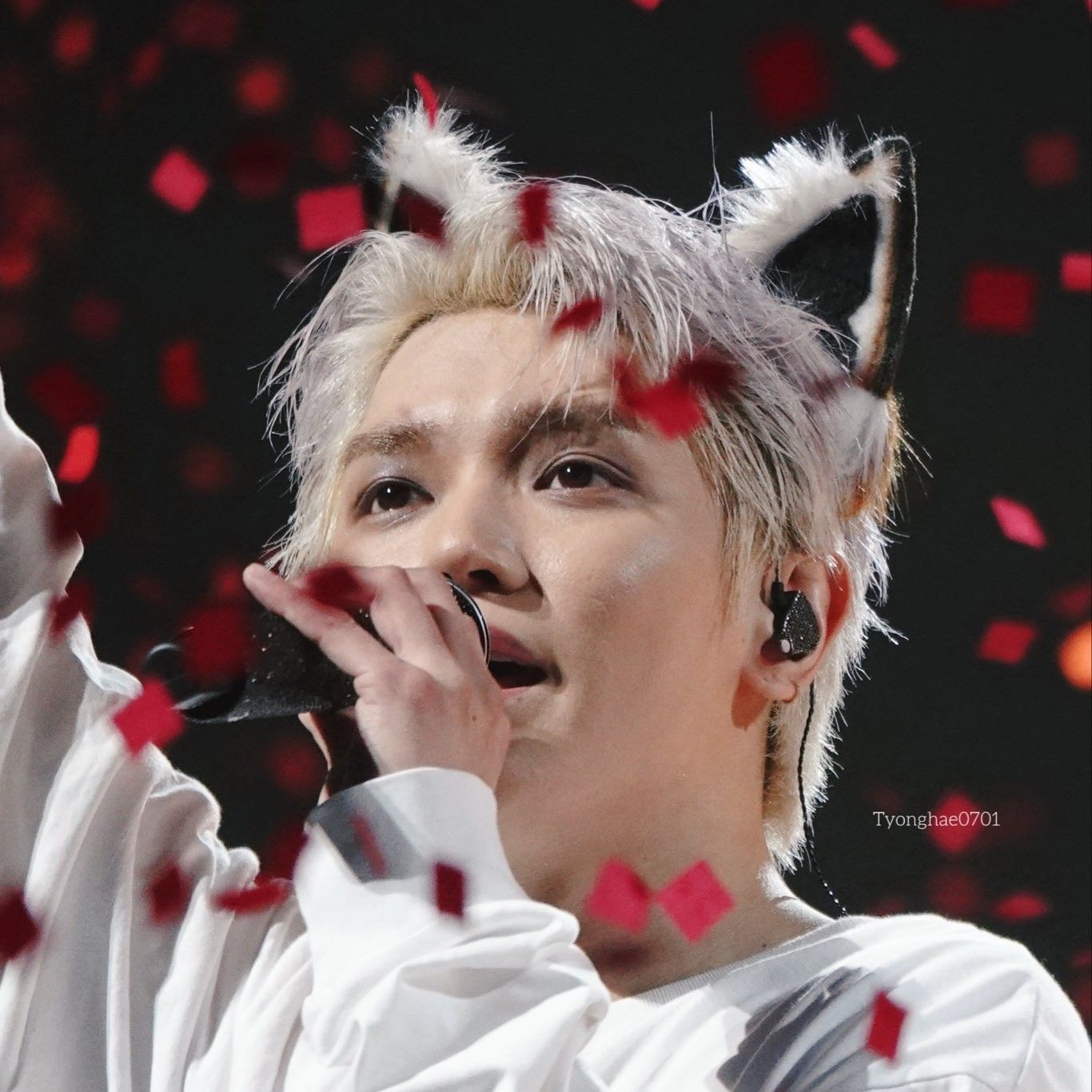 A moment captured by Taeyong (NCT 127)'s fan