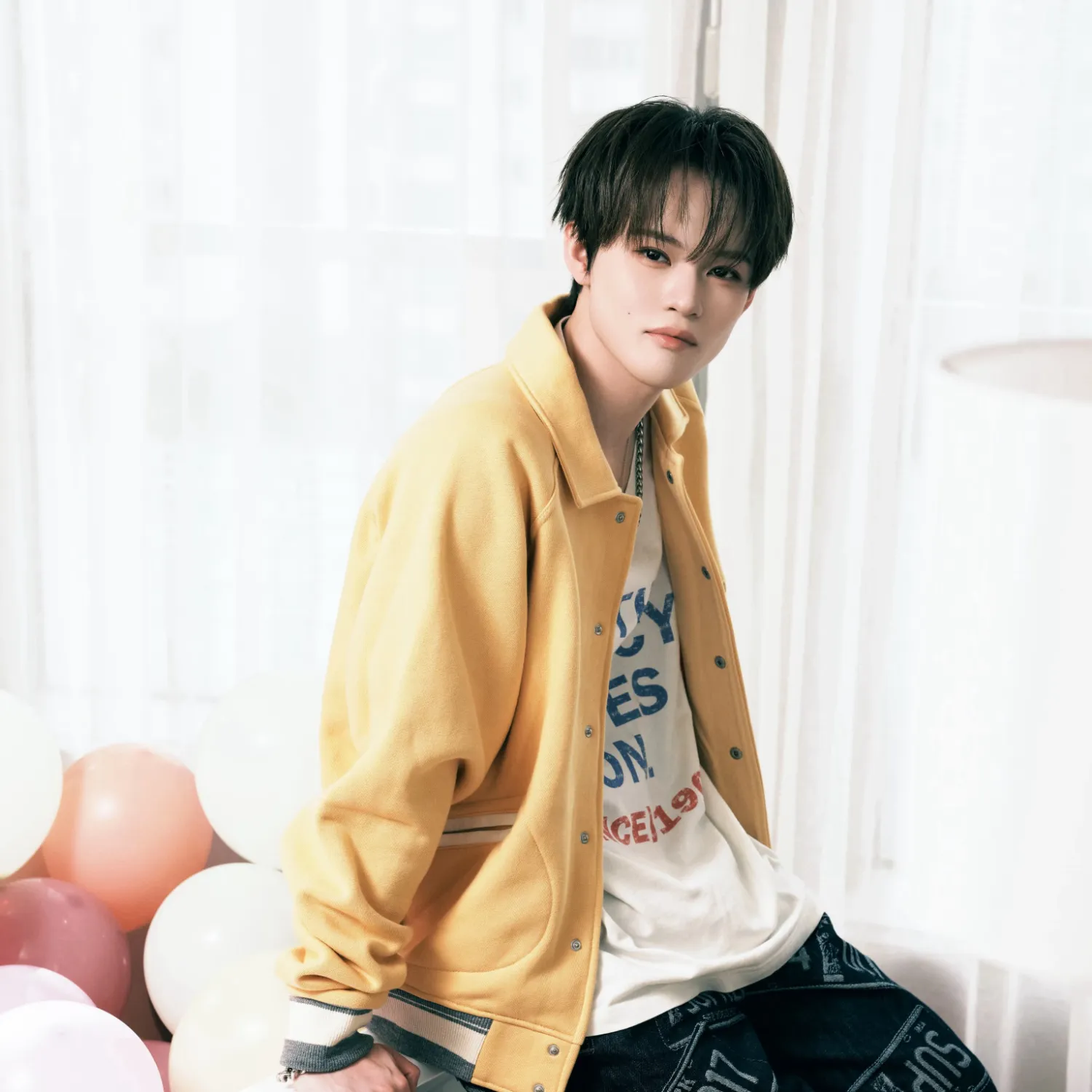 Behind-the-scenes cut of Chenle (NCT DREAM)