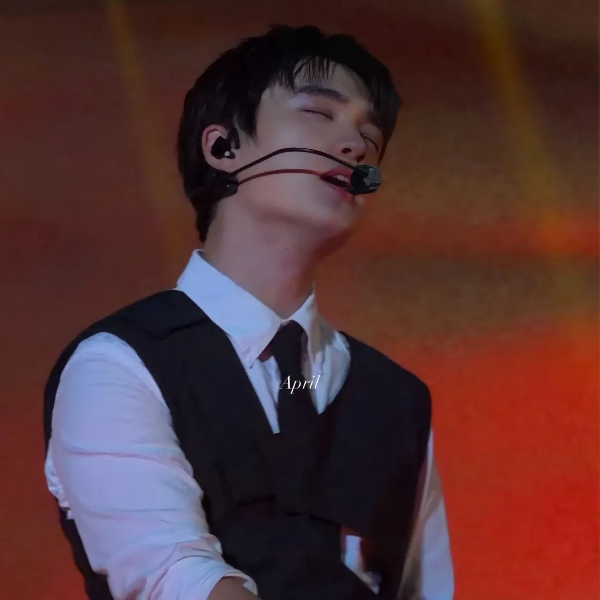 디오 (EXO)의 최신 사진