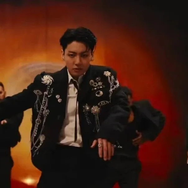 柾國 (防彈少年團)的最新照片