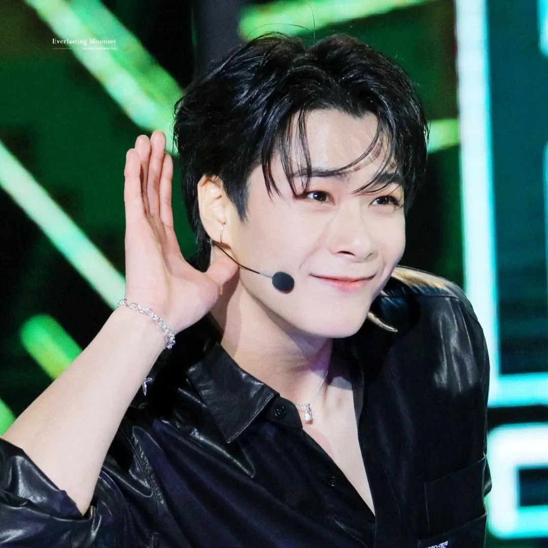 Recent activity shot of Moonbin (ASTRO)