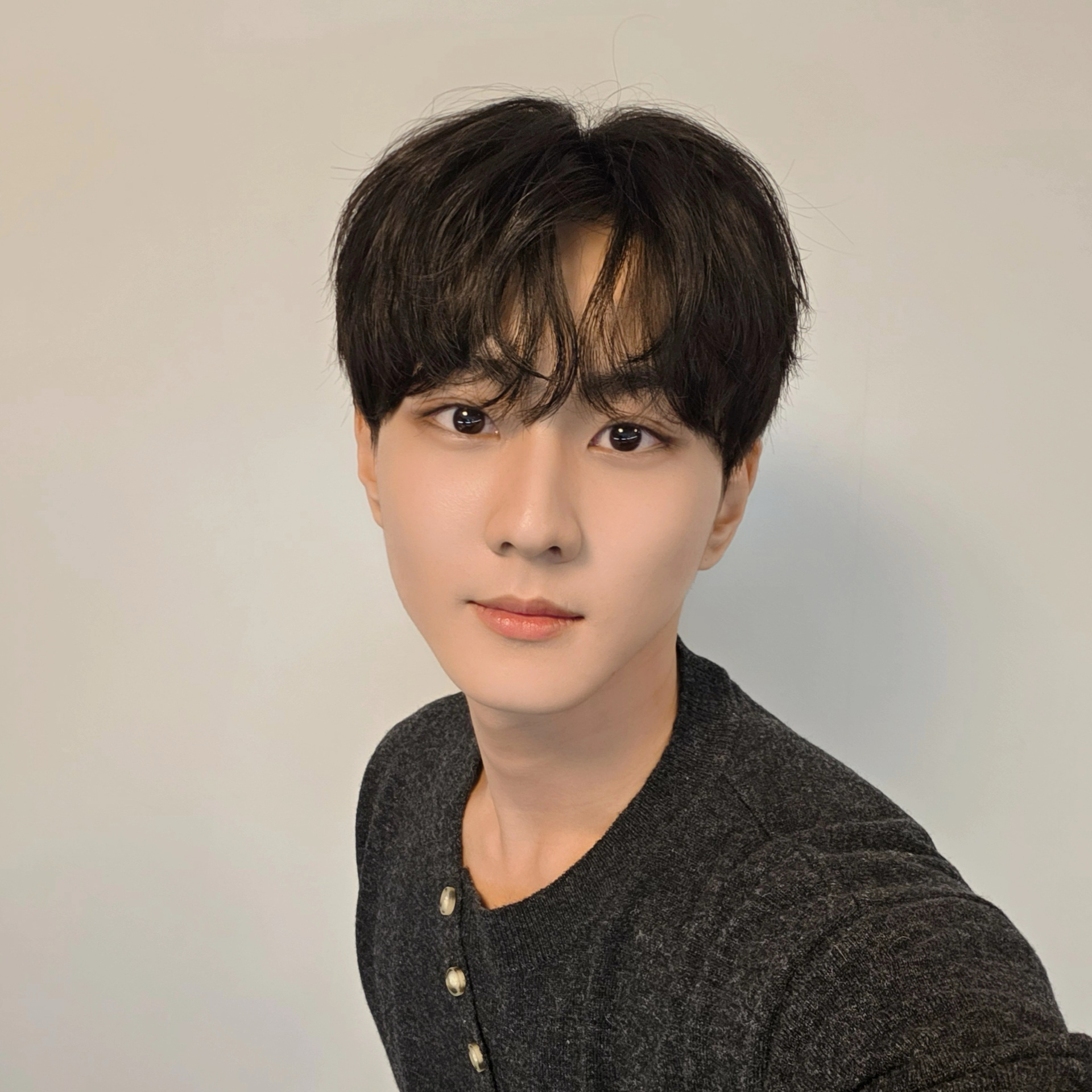 Recent activity shot of Jungwon (ENHYPEN)