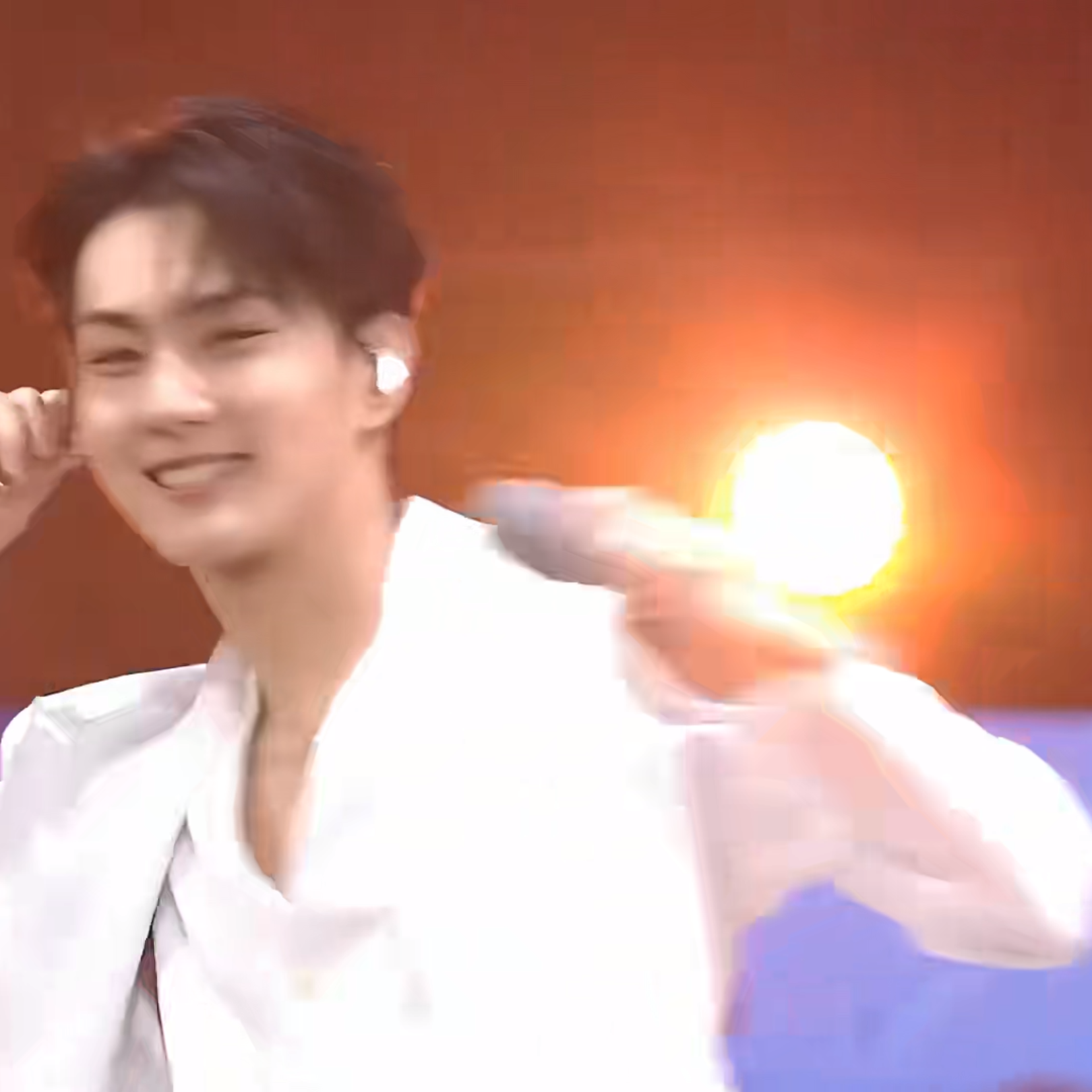 Latest photo of Jungwon (ENHYPEN)