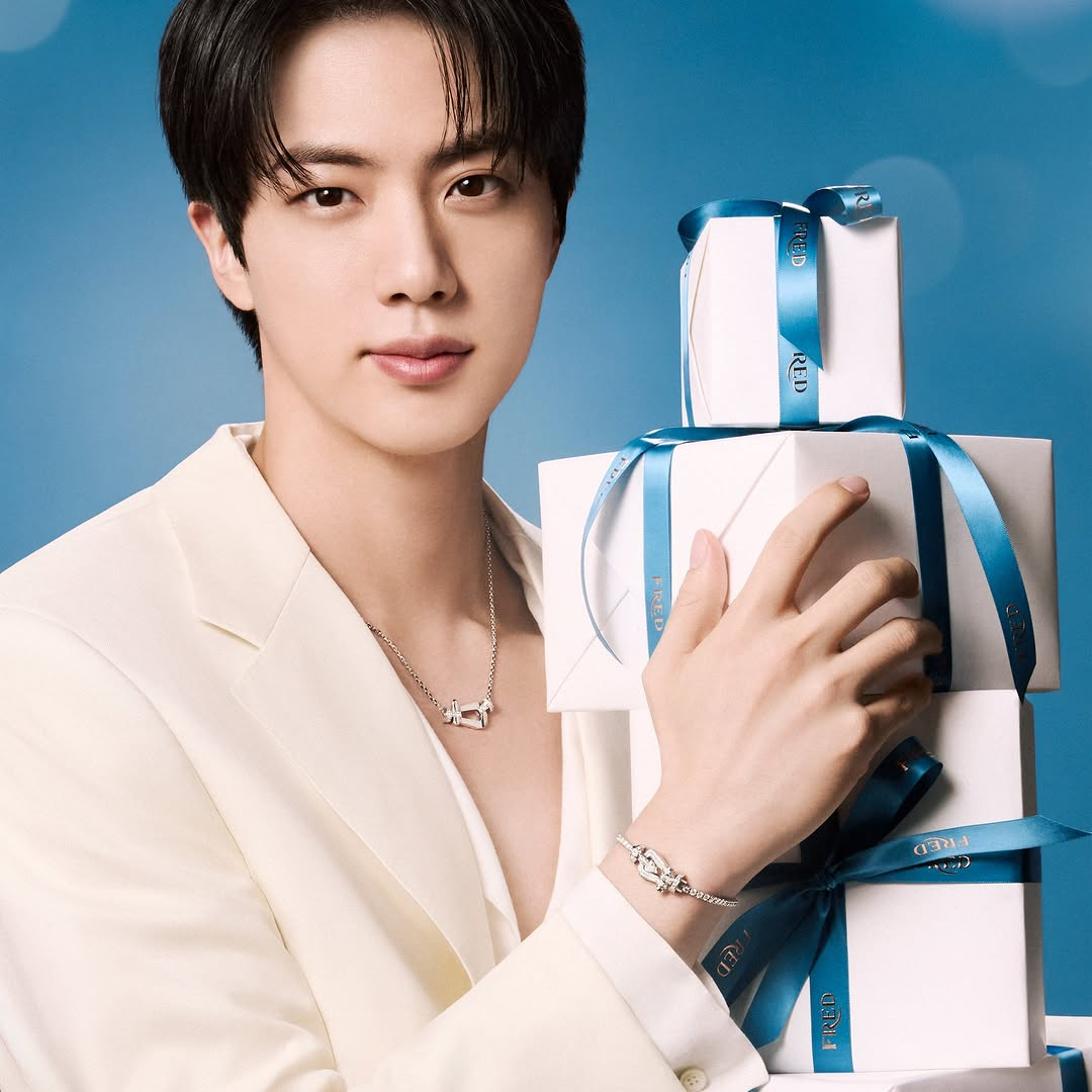 진 (방탄소년단)의 비하인드 컷