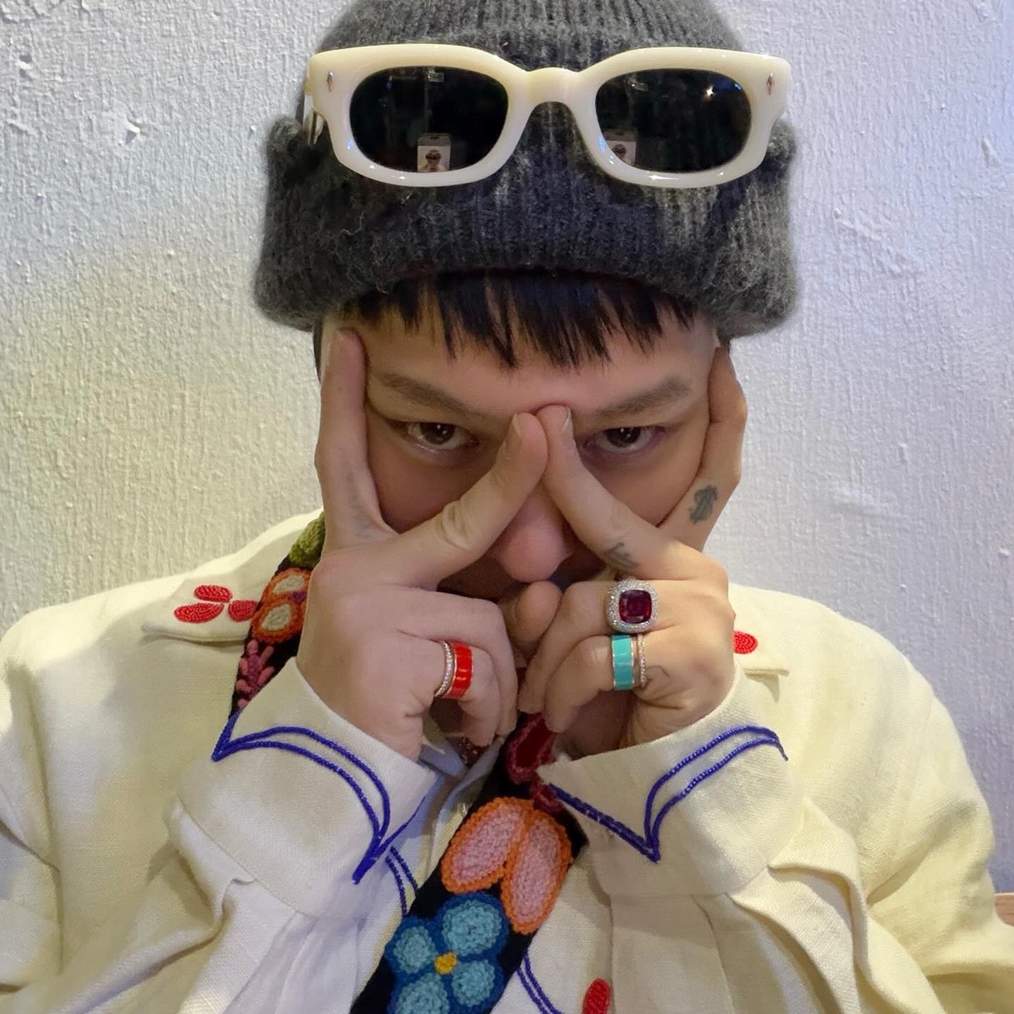 Foto terbaru G-DRAGON (BIGBANG)