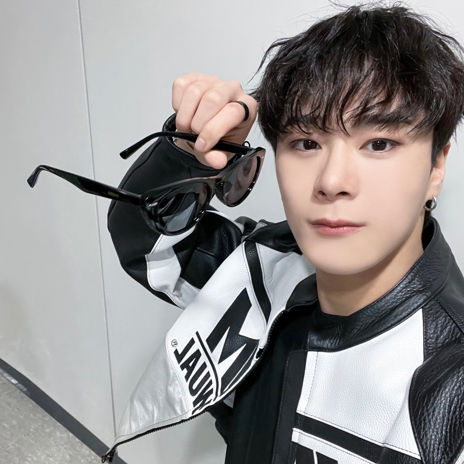 Latest photo of Moonbin (ASTRO)