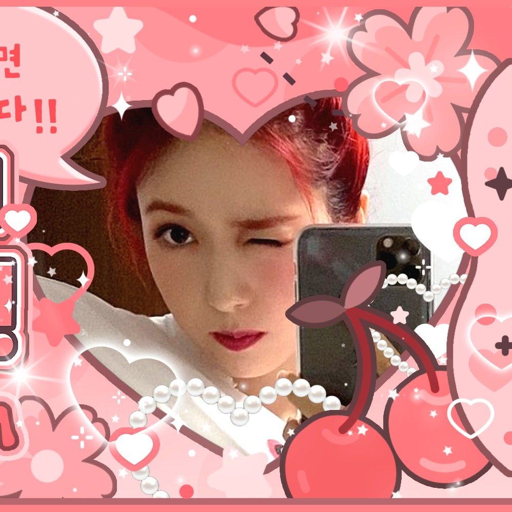 A moment captured by SinB (GFRIEND, VIVIZ)'s fan