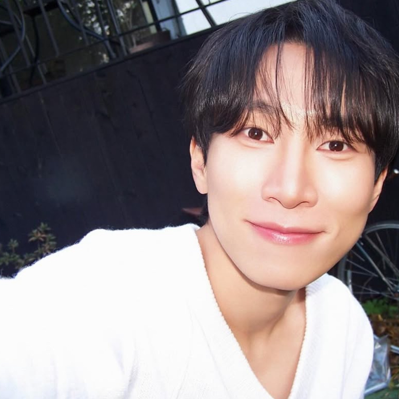 Latest photo of Seo Eunkwang (BTOB)