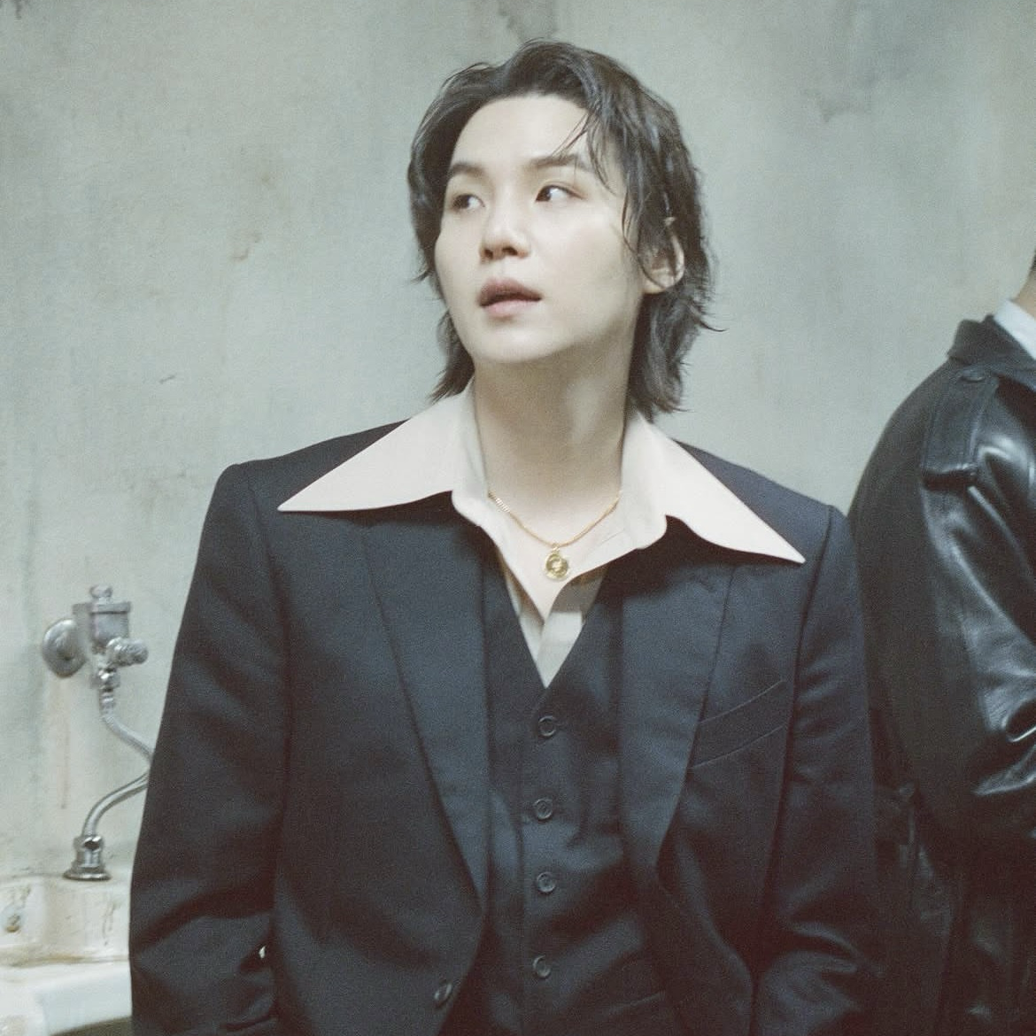 Foto terbaru SUGA (BTS)