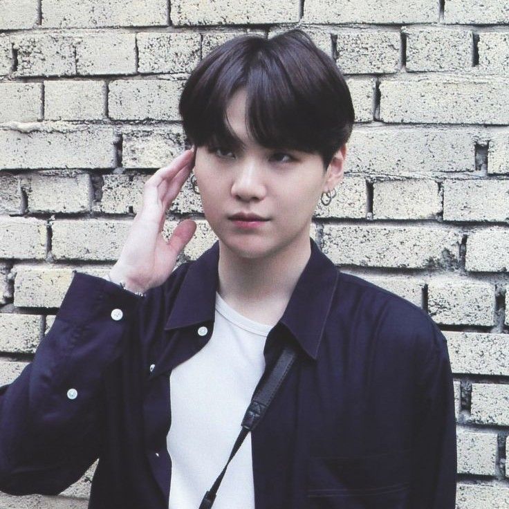 Behind-the-scenes cut of SUGA (BTS)