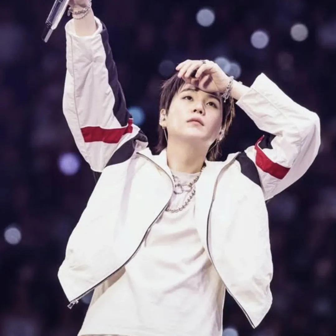 Momen yang diabadikan oleh penggemar SUGA (BTS)