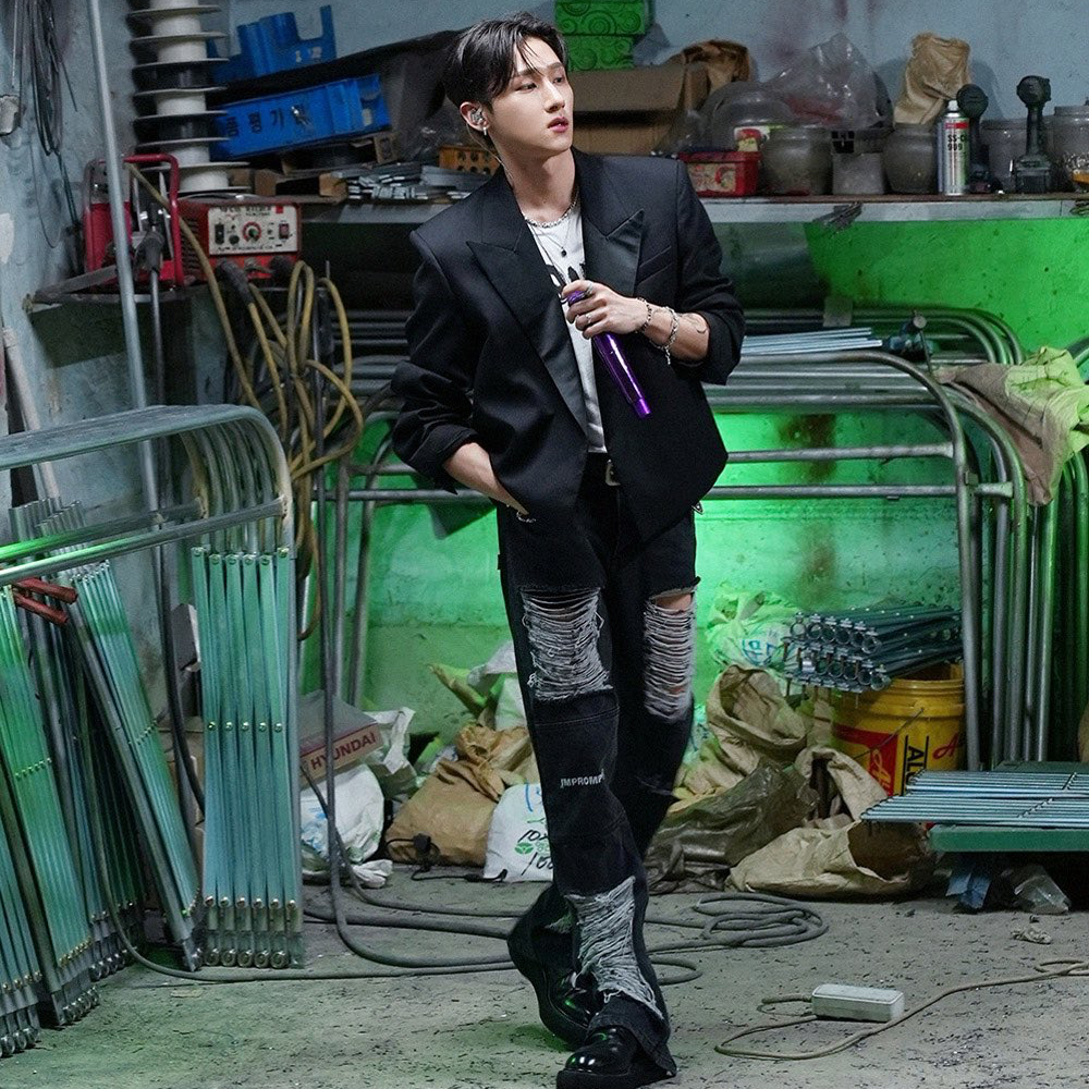 Behind-the-scenes cut of I.M (MONSTA X)