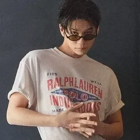 옹성우의 최신 사진