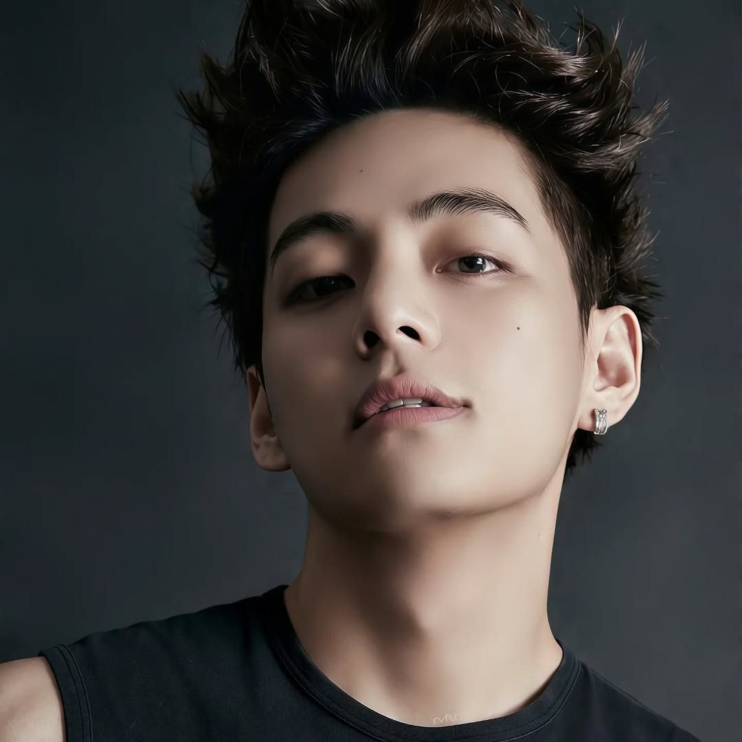 V (防弹少年团)的最新照片