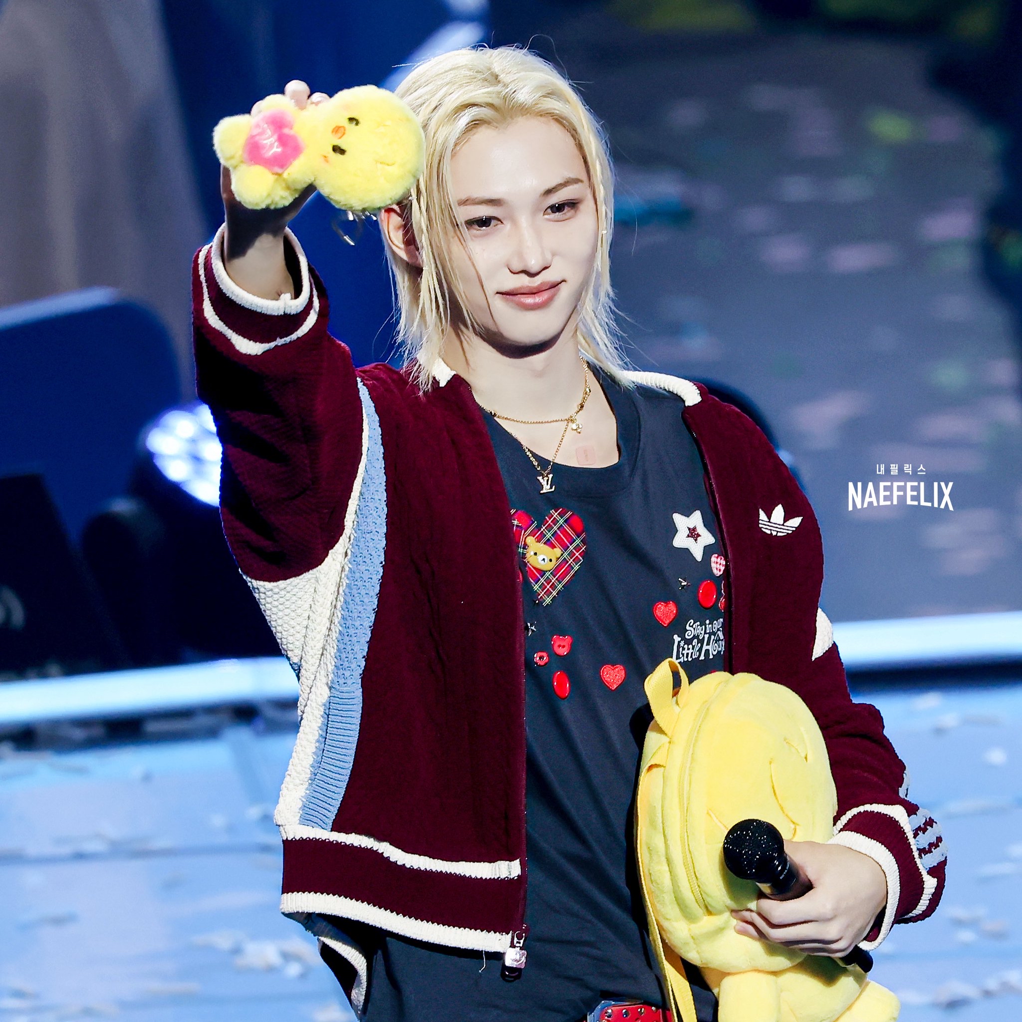 Behind-the-scenes cut of Felix (Stray Kids)