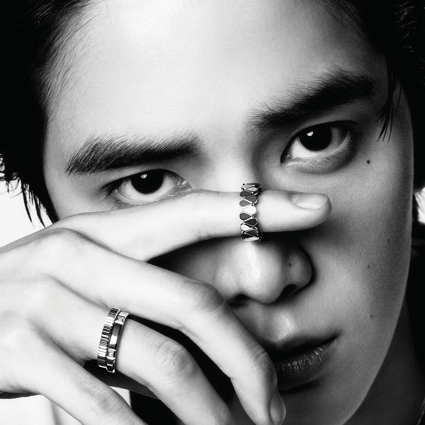 泳勋 (THE BOYZ)的最新照片