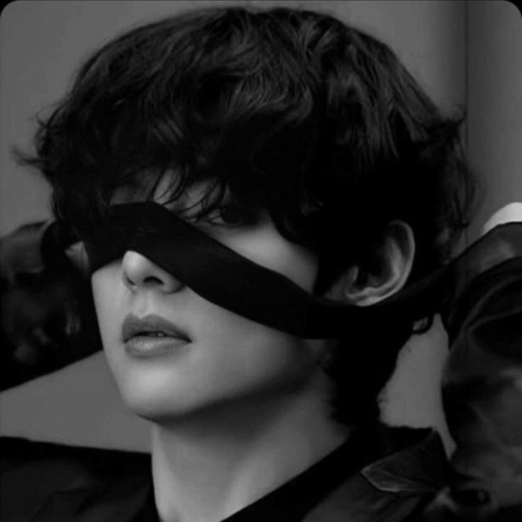 뷔 (방탄소년단)의 비하인드 컷