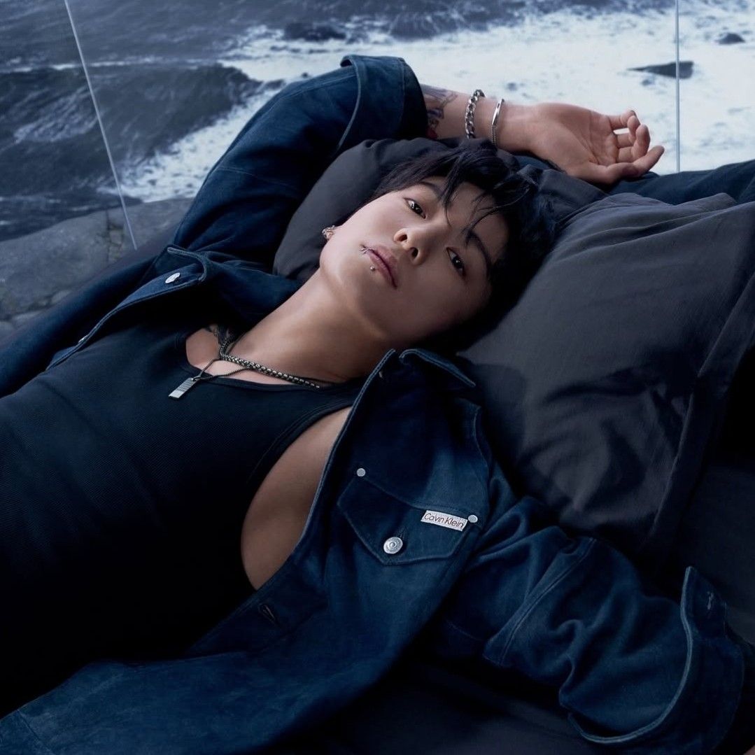 정국 (방탄소년단)의 최신 사진