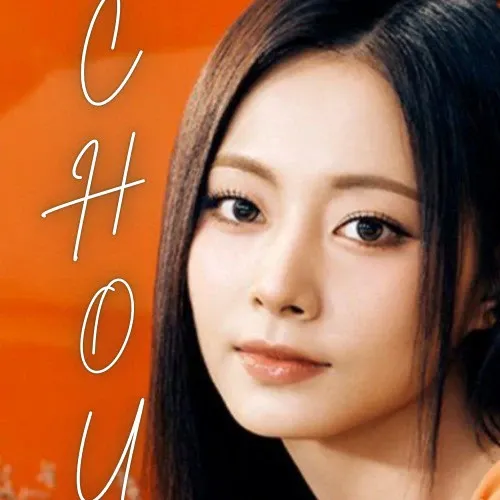 Foto terbaru Tzuyu (TWICE)