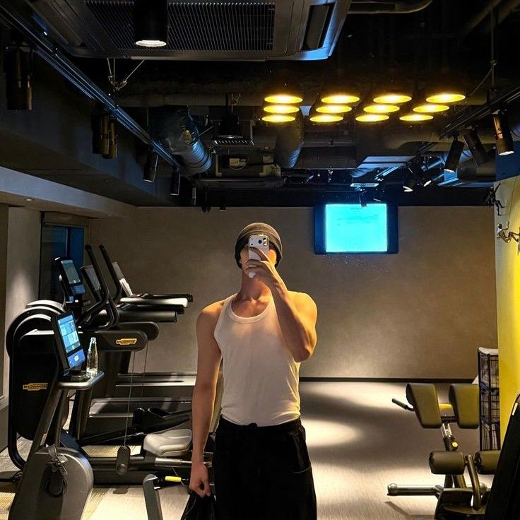 A moment captured by Hyunsuk (CIX)'s fan