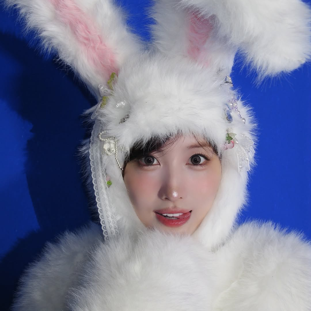 모모 (TWICE)의 최신 사진