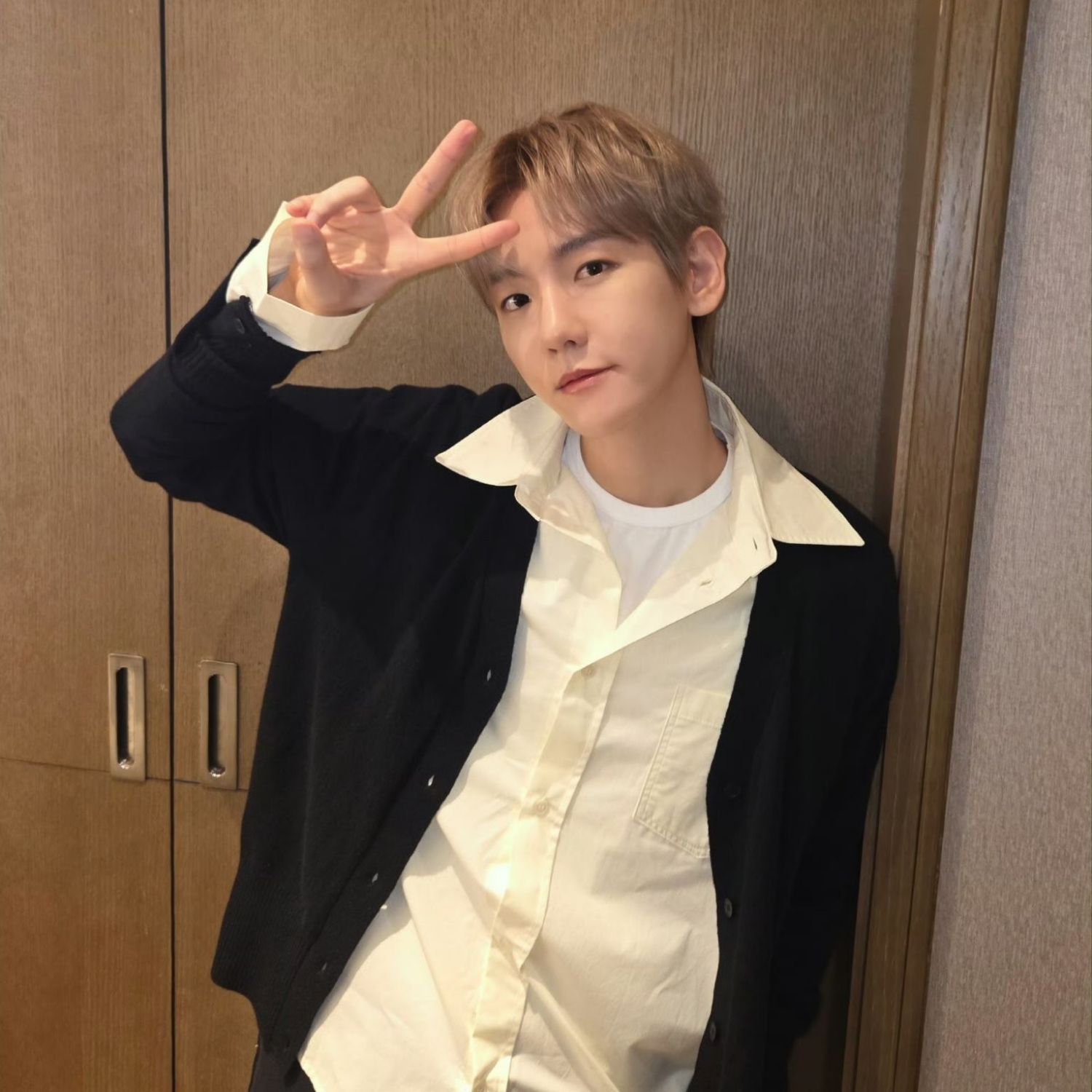 A moment captured by Baekhyun (EXO)'s fan