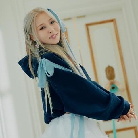 ムンビョル (MAMAMOO)の最近の活動写真