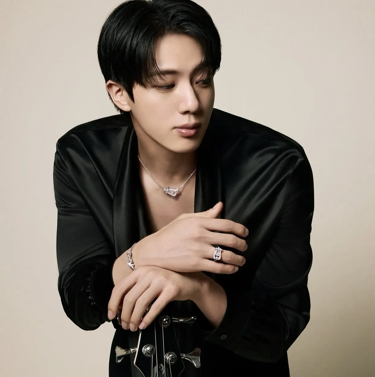 Potret di balik layar Jin (BTS)