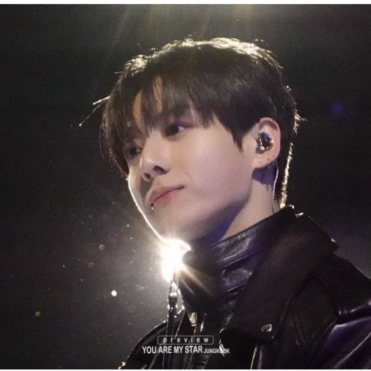 정국 (방탄소년단) 최근 활동샷