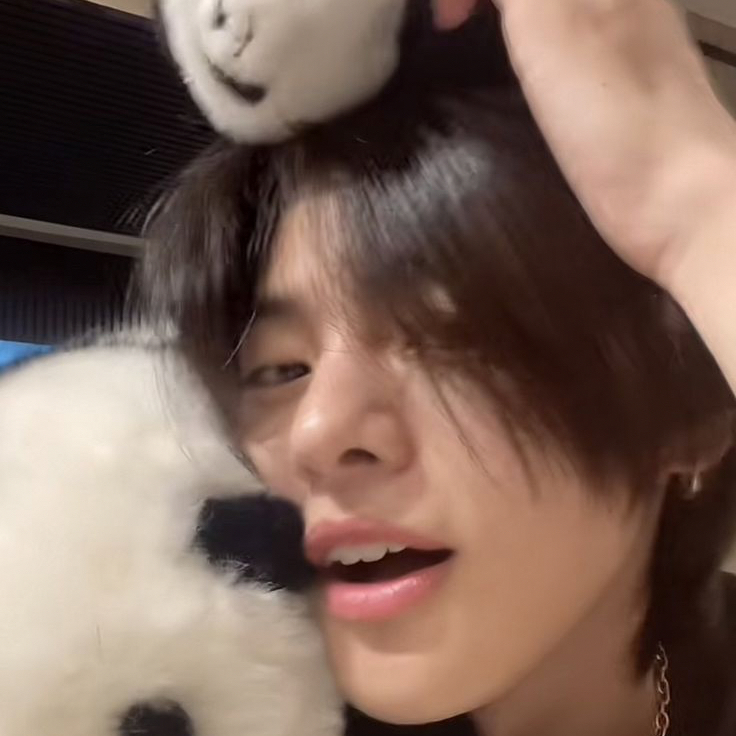 Latest photo of Lee Leo (ALPHA DRIVE ONE)