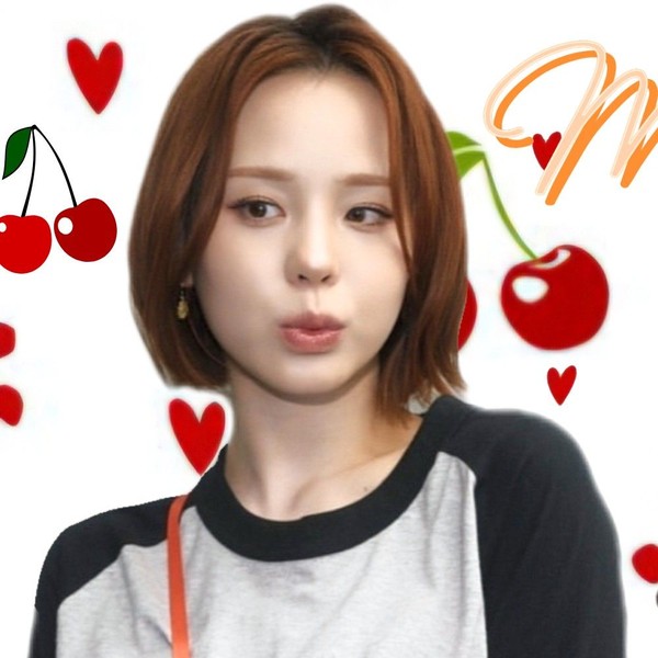 Popular profile image of Mako (NiziU) selected by votes