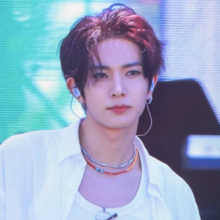 희승 (ENHYPEN) 최근 활동샷