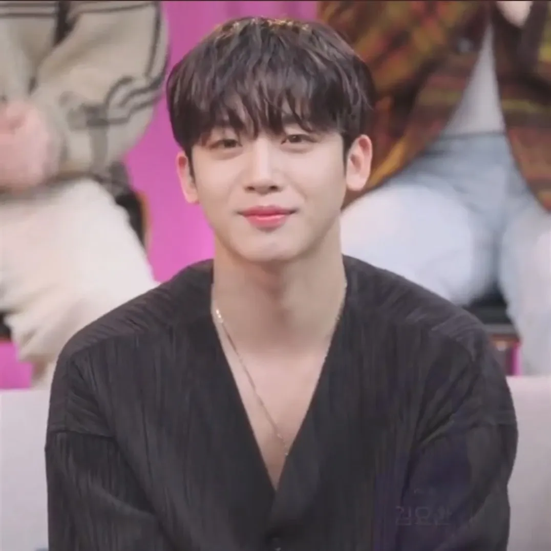 Recent activity shot of Kim Yohan (WEi)