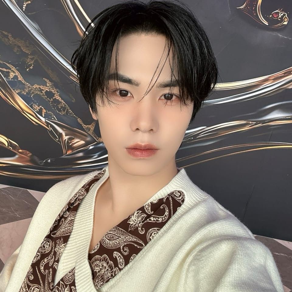 A moment captured by Rocky's fan