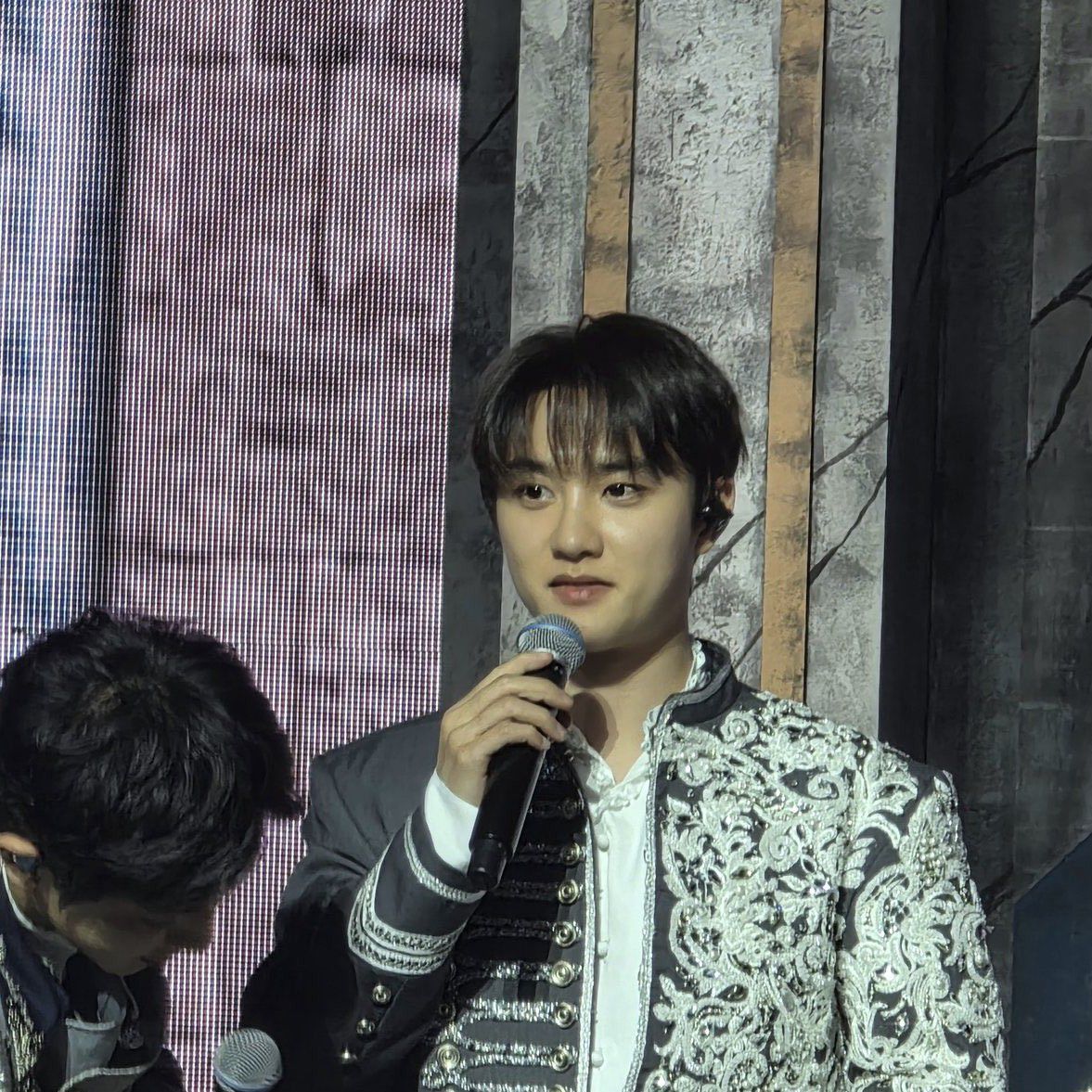 디오 (EXO) 최근 활동샷