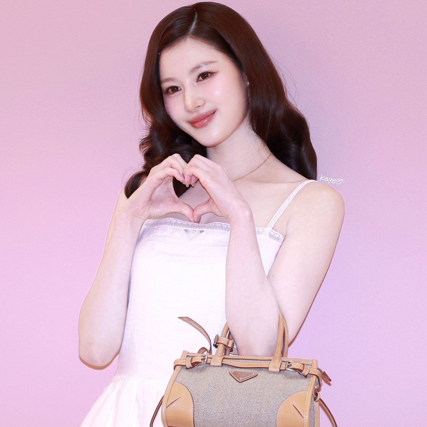 Sana (TWICE)粉丝拍下的瞬间