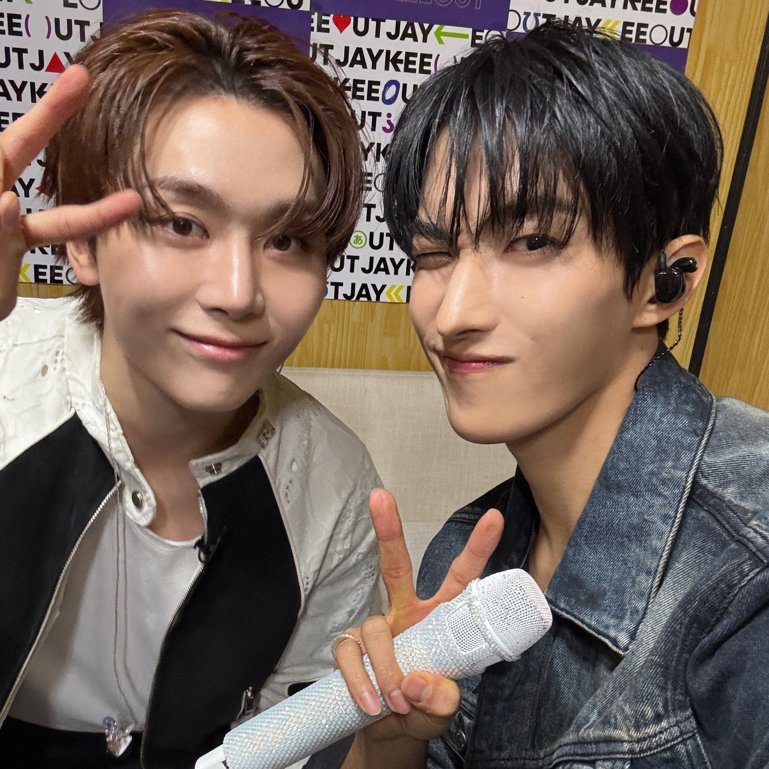 A moment captured by Seungkwan (SEVENTEEN)'s fan