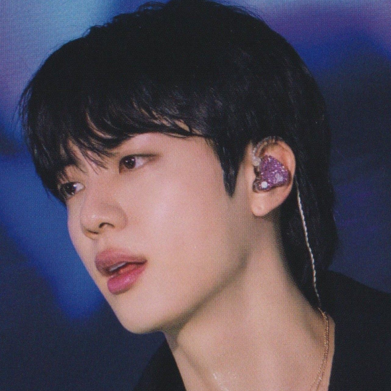 진 (방탄소년단)의 최신 사진