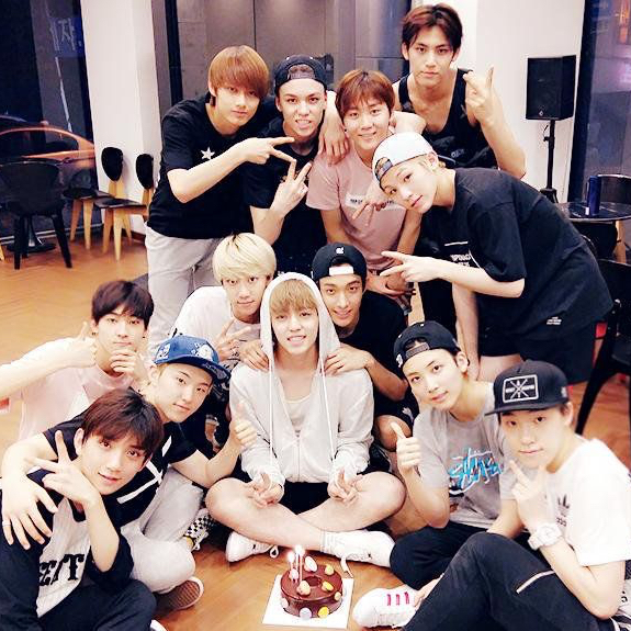 Foto terbaru SEVENTEEN