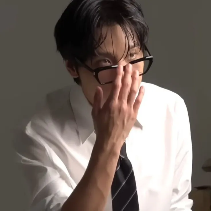 Behind-the-scenes cut of Haechan (NCT 127, NCT DREAM)