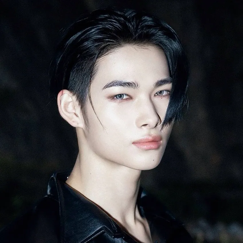 Behind-the-scenes cut of NI-KI (ENHYPEN)