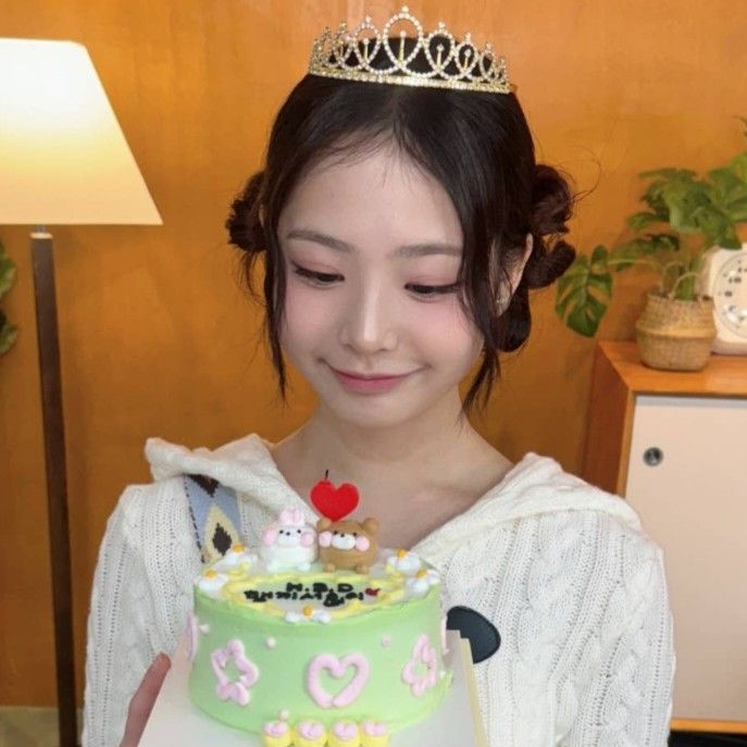 书媛 (UNIS)的最新照片