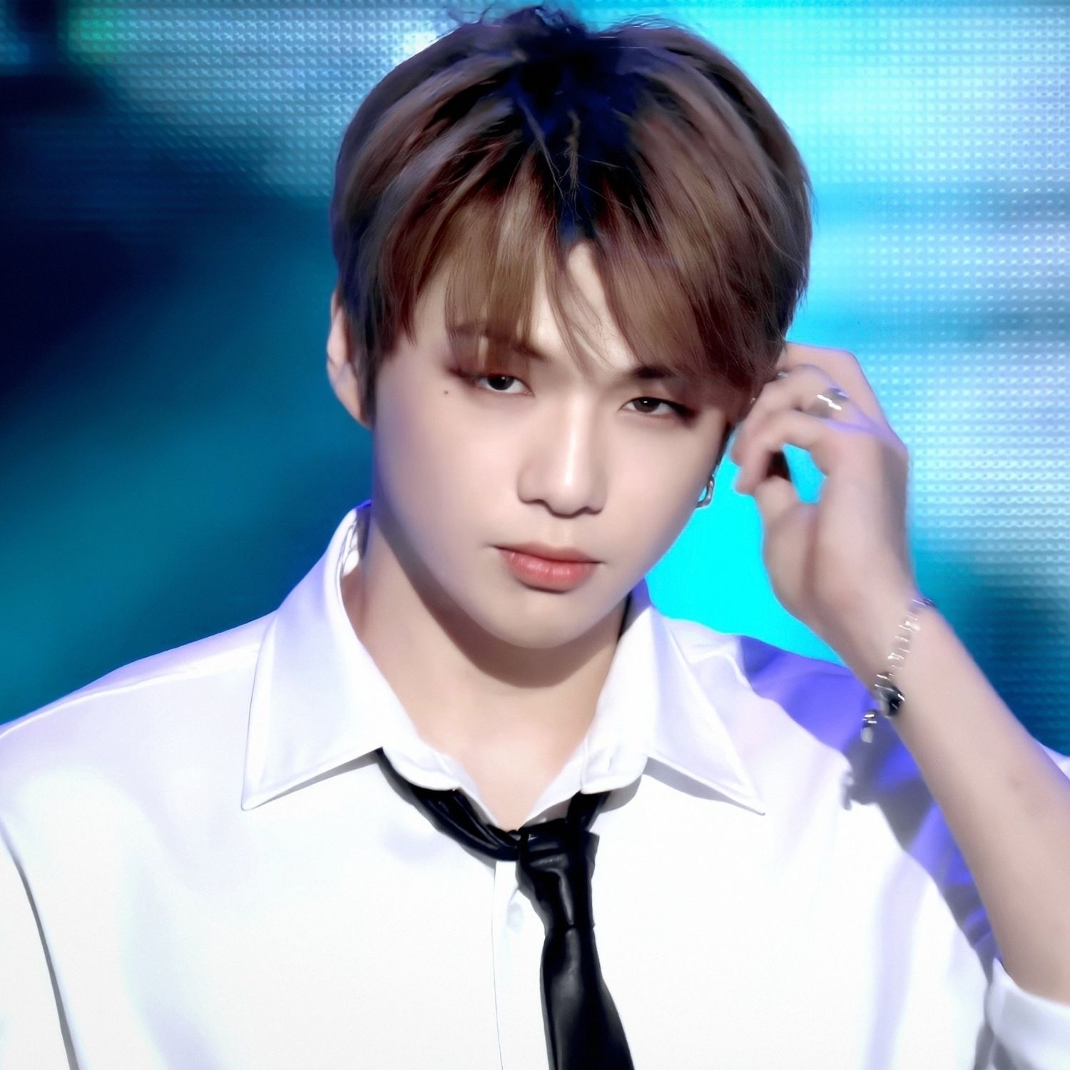 Latest photo of Kang Daniel