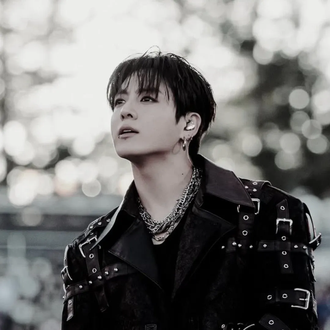 Latest photo of Jungkook (BTS)