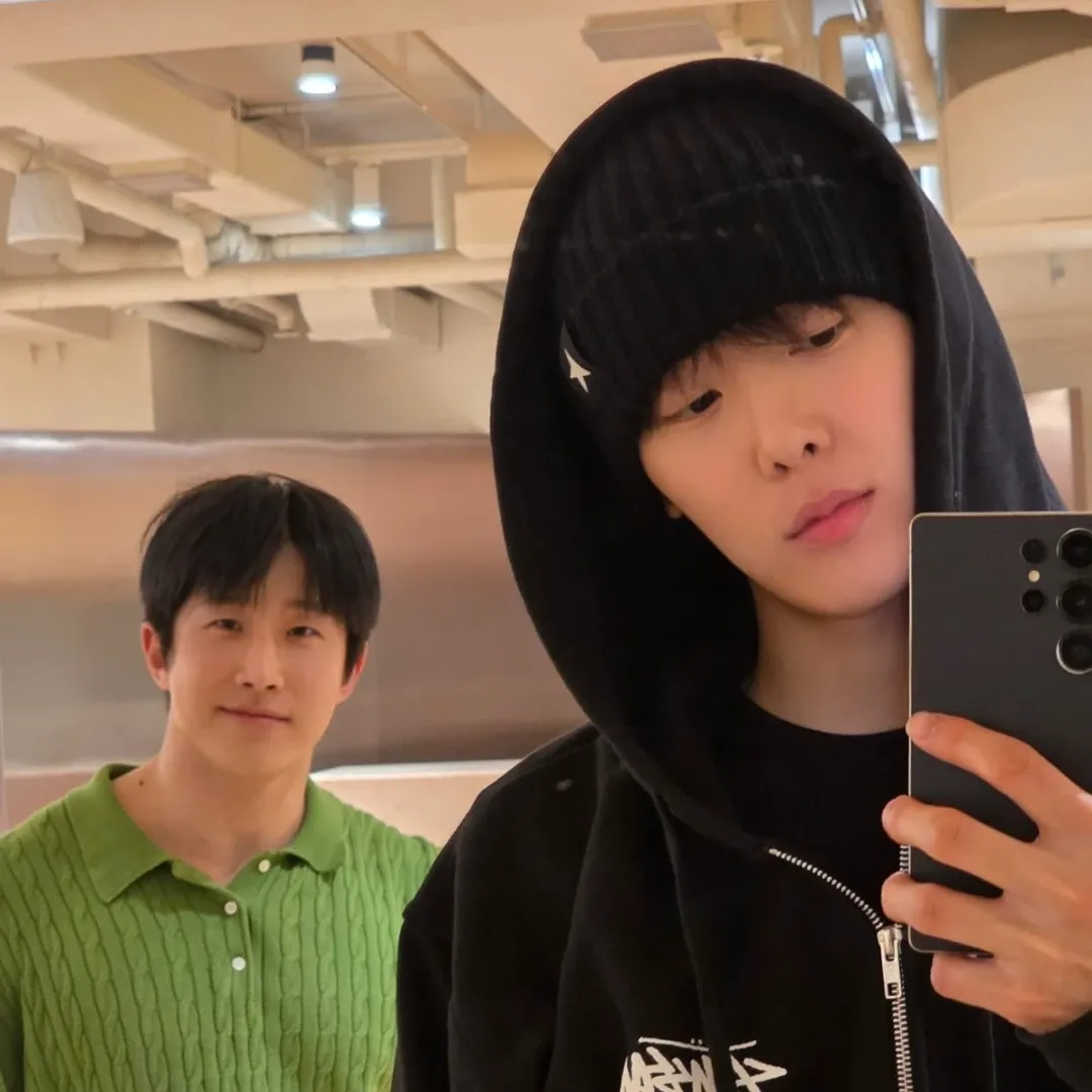 Behind-the-scenes cut of Jinjin (ASTRO)