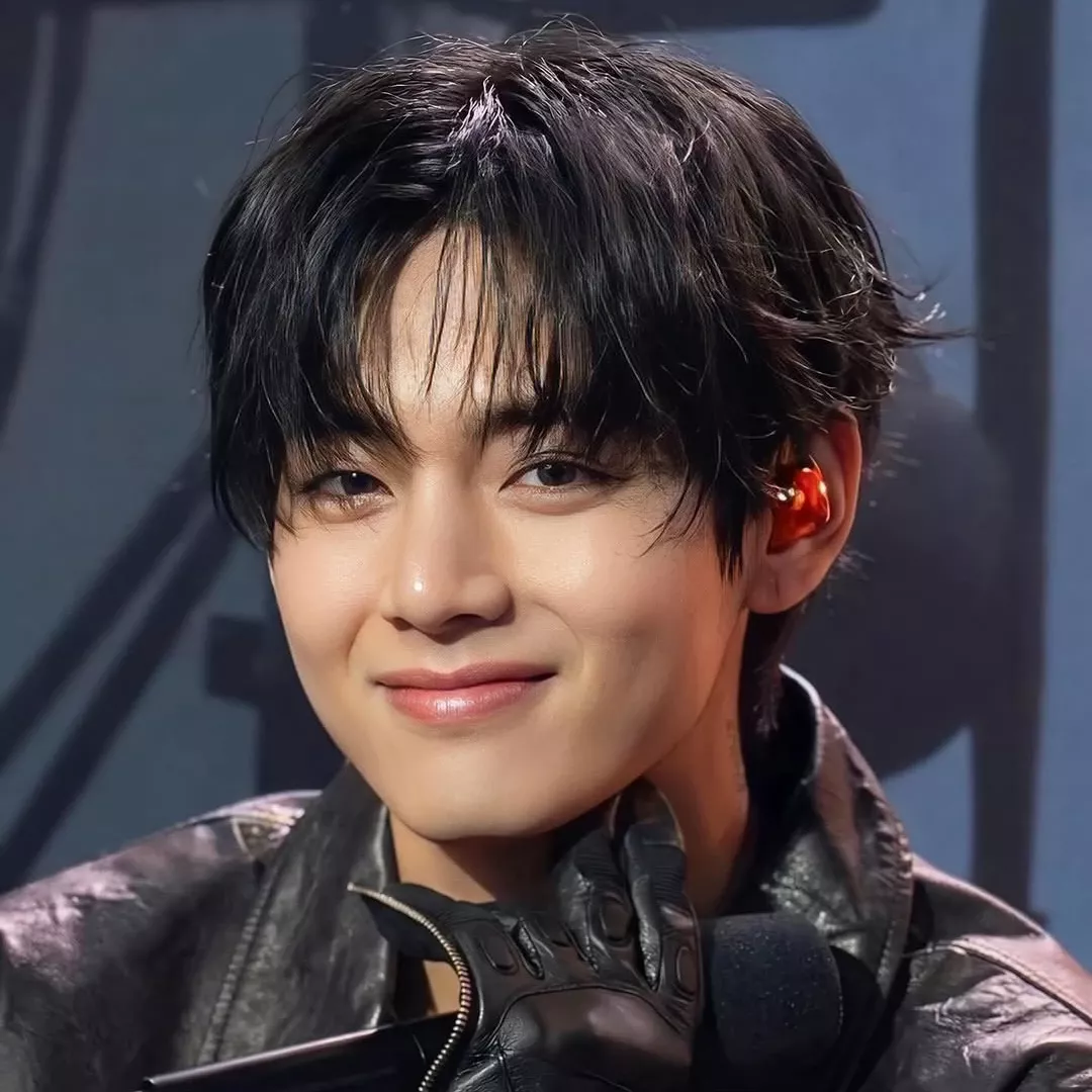 Momen yang diabadikan oleh penggemar V (BTS)