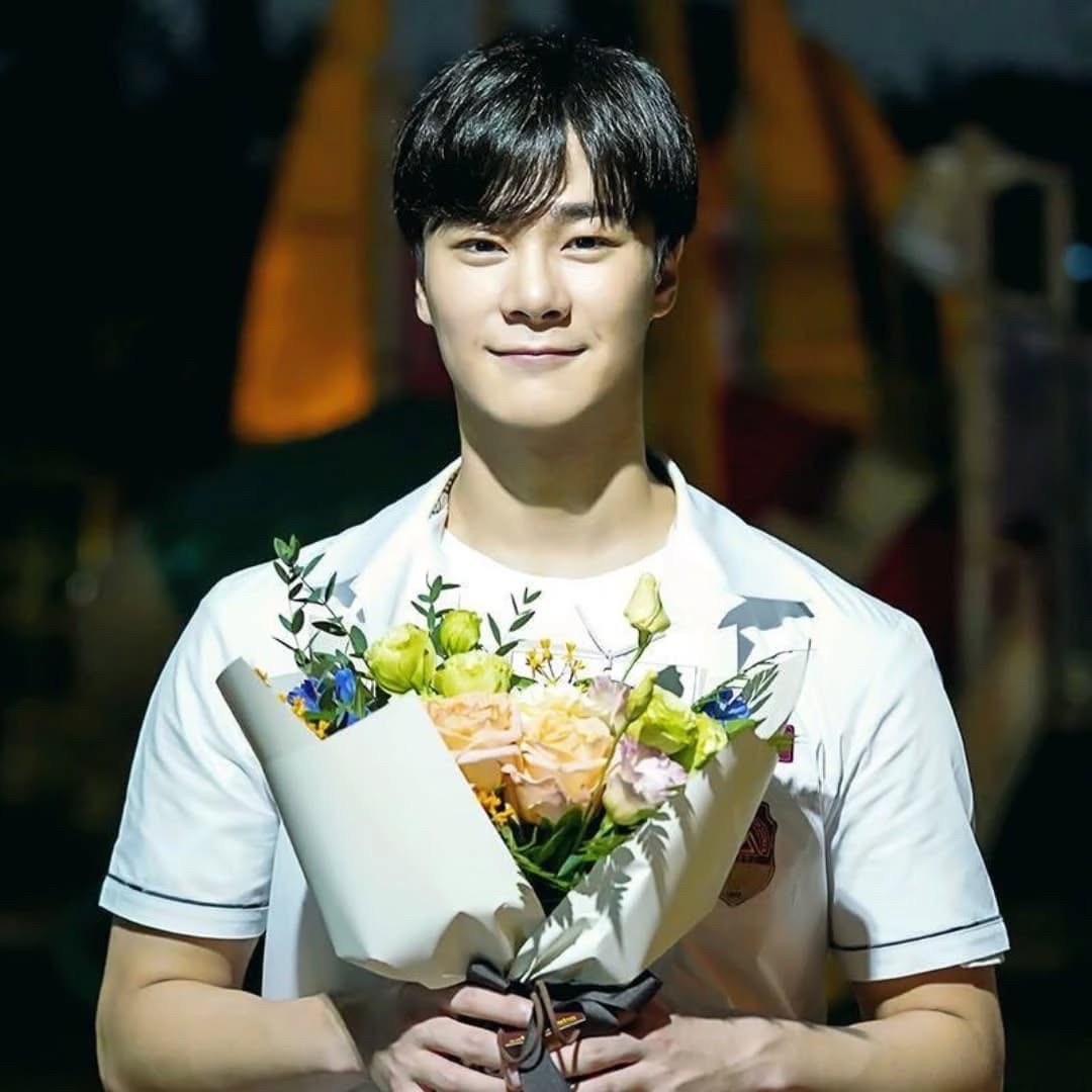 Recent activity shot of Moonbin (ASTRO)