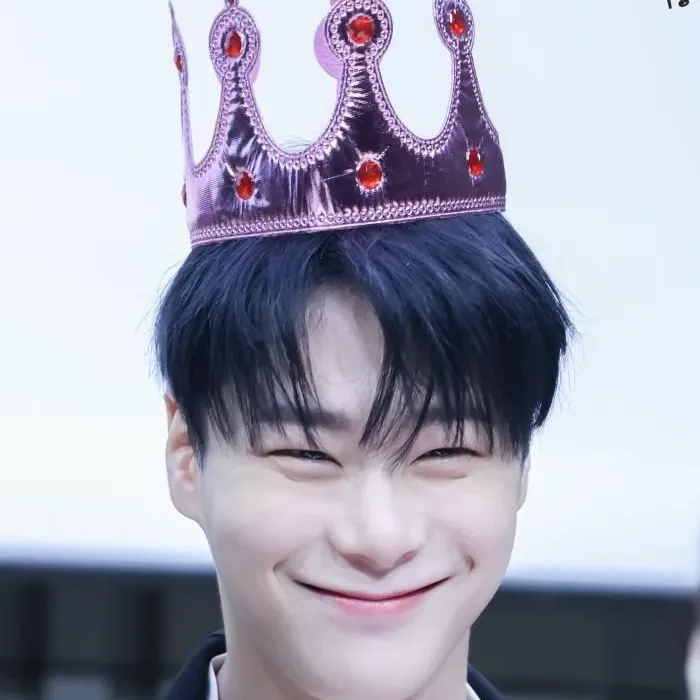 A moment captured by Moonbin (ASTRO)'s fan