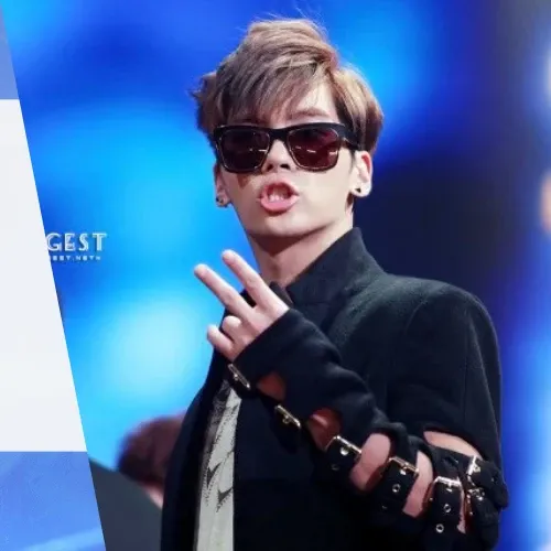 A moment captured by Jonghyun (SHINee)'s fan