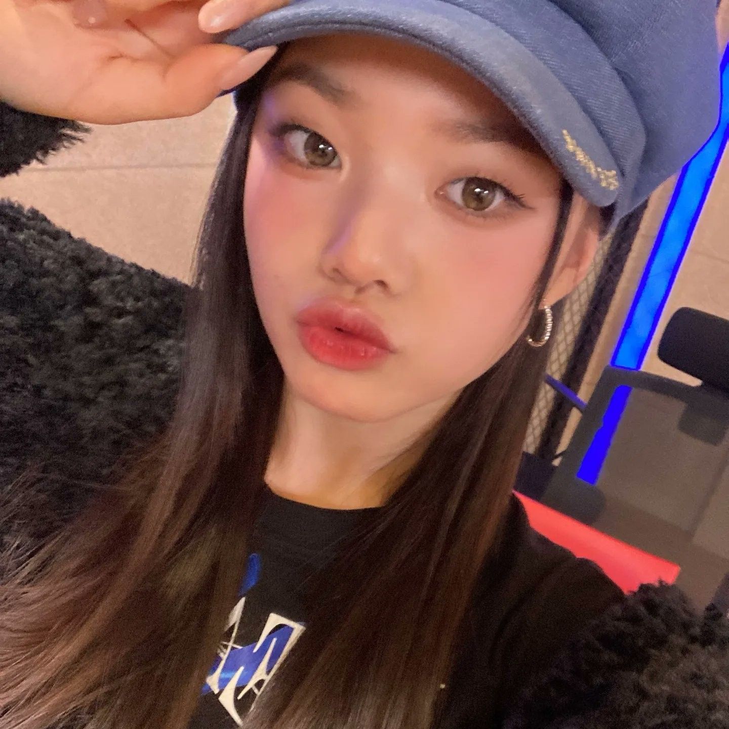 Recent activity shot of Park Boeun (CLASS:y)